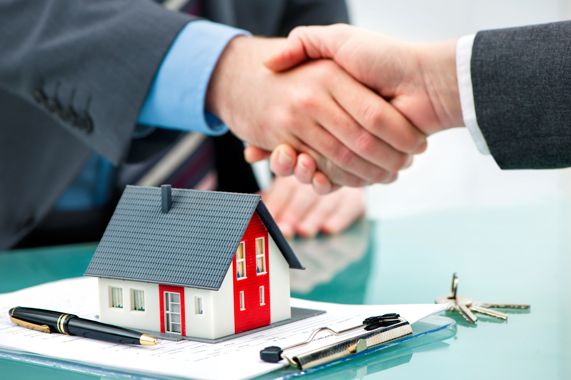 5 Reasons to Outsource Houston Property Management